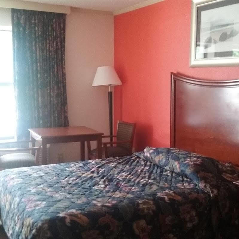 Best Inn Formerly Known As M Star Hotel Chickasaw 外观 照片