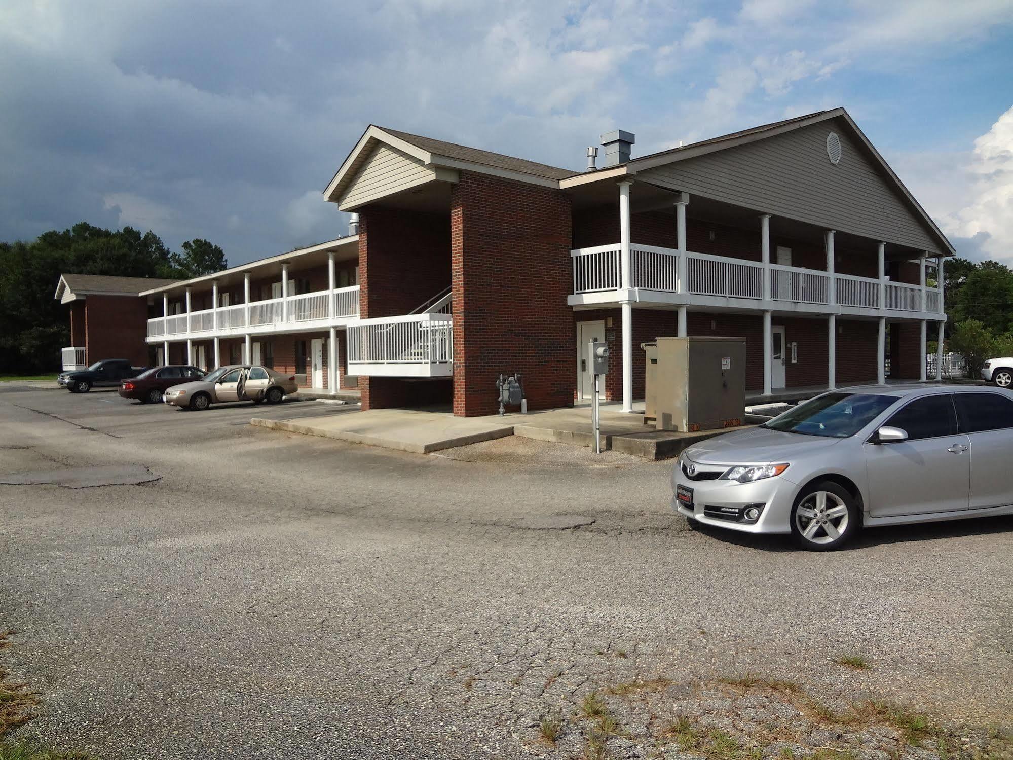 Best Inn Formerly Known As M Star Hotel Chickasaw 外观 照片